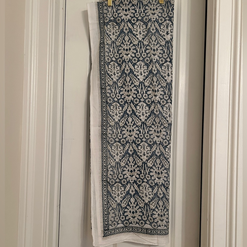 Fox & Hen Block Print Indigo and White Scarf/Sarong - Ornate Pattern